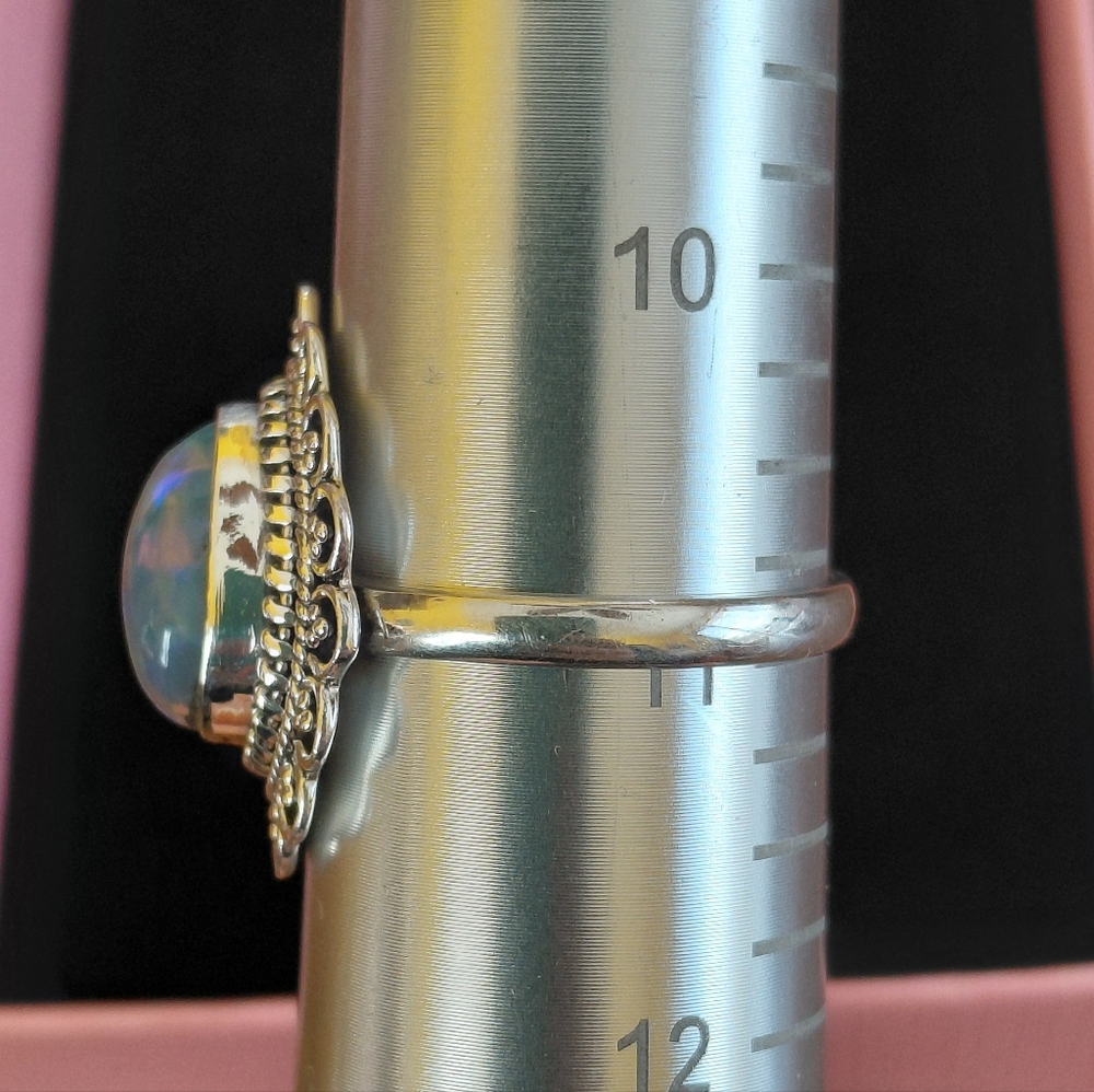 Elegant Ethiopian Opal Silver Ring Size 11 - Picture 15 of 15